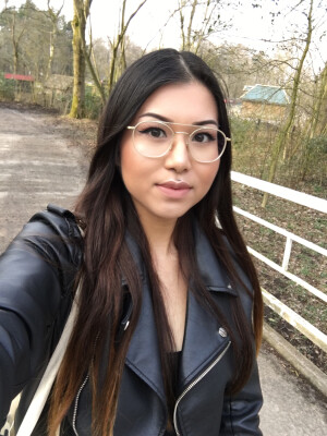 Angela is looking for a Rental Property / Apartment / Studio / HouseBoat in Groningen
