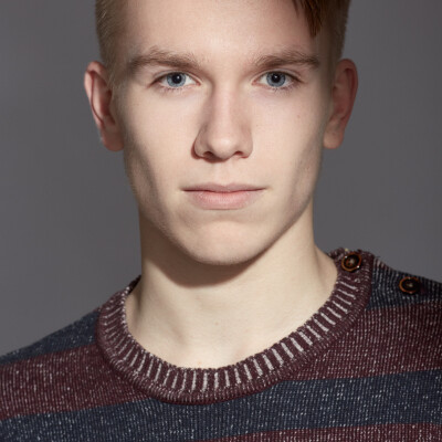 Huib zoekt een Kamer / Appartement / Studio in Groningen