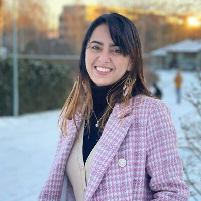 Jyotsna zoekt een Kamer / Studio in Groningen